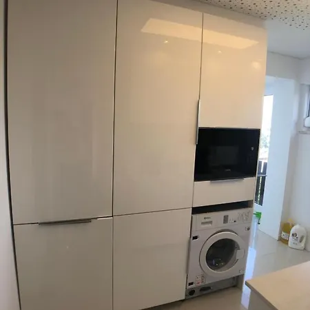 Nova Super Location T2 דירה