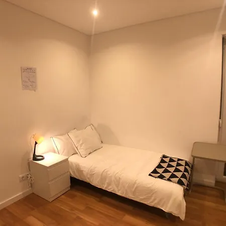 Carcavelos Nova Super Location T2 Apartment *