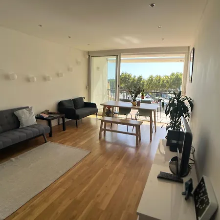 Apartment Carcavelos Nova Super Location T2 *